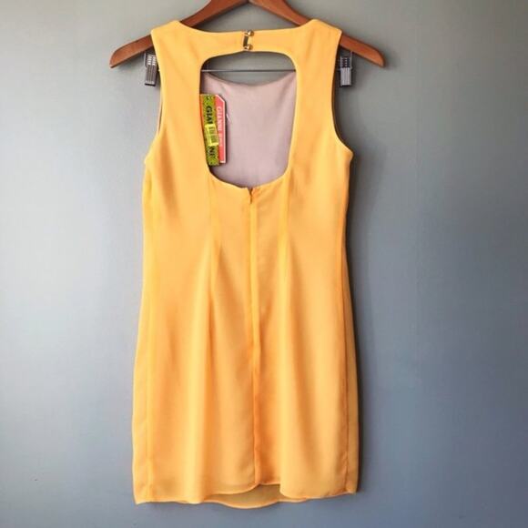 GIANNI BINI Yellow Evelyn Mini Dress NWT - Picture 2 of 8
